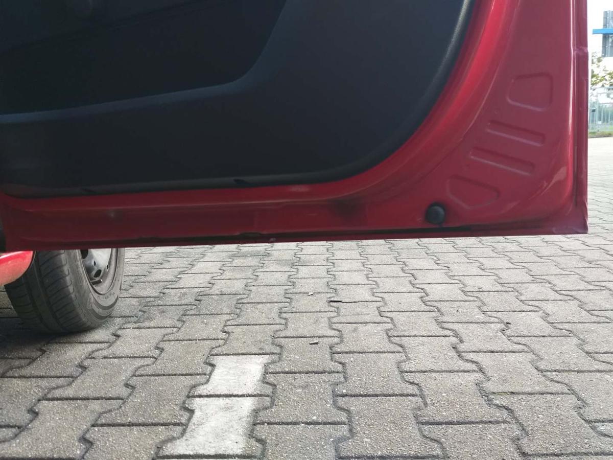 Skoda Fabia 2 5J original Tür vorn rechts Coridarot LF3K Bj.2012